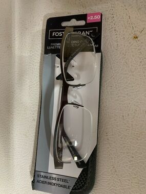 Foster Grant Stainless Steel Reading Glasses in Gunmetal +2.50